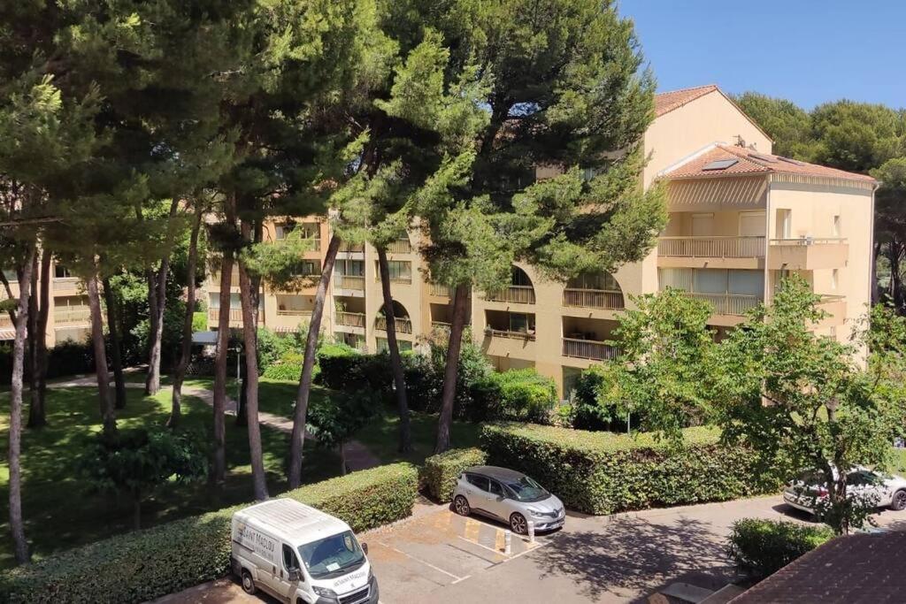 Bel Appartement Avec Piscine Proche Des Plages Six-Fours-les-Plages Bagian luar foto